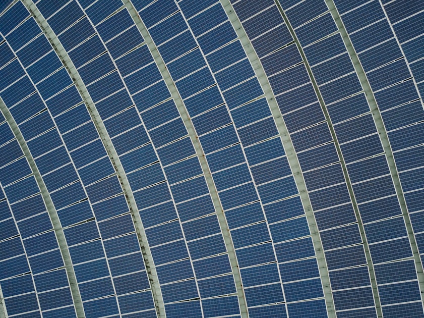 Choosing the Right Solar Cleaning Service